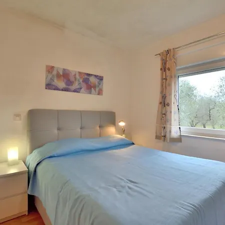 Amadeo Apartment *
